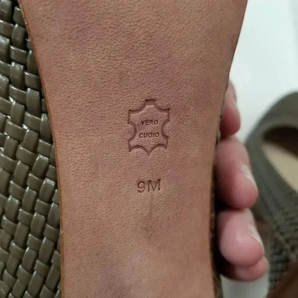 {Joan & David} Darefiya Platform Heels - Picture 11 of 14